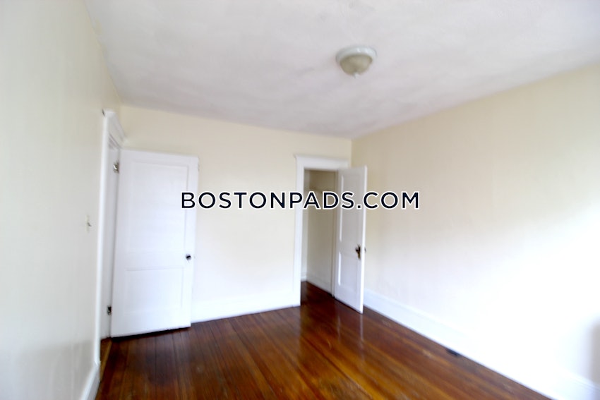 MALDEN - 1 Bed, 1 Bath - Image 6