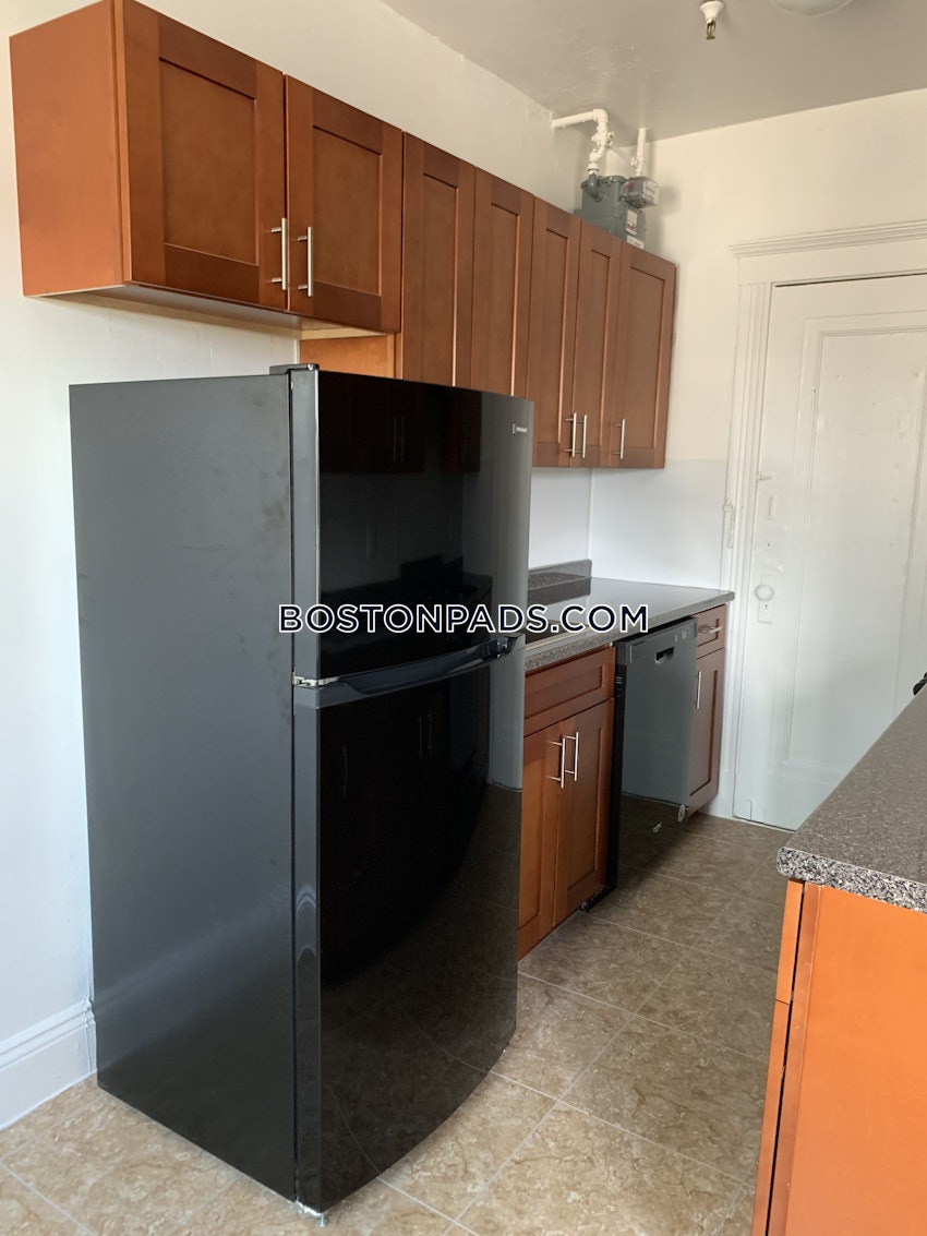 BOSTON - FENWAY/KENMORE - 1 Bed, 1 Bath - Image 1