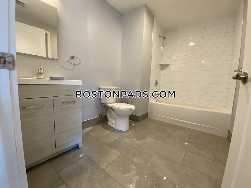 BOSTON - MISSION HILL - 3 Beds, 2 Baths - Image 17