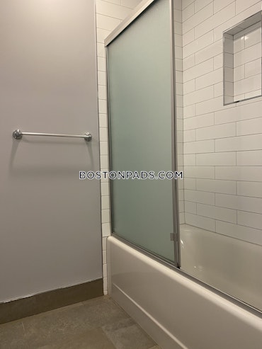 Boston - 3 Beds, 2 Baths