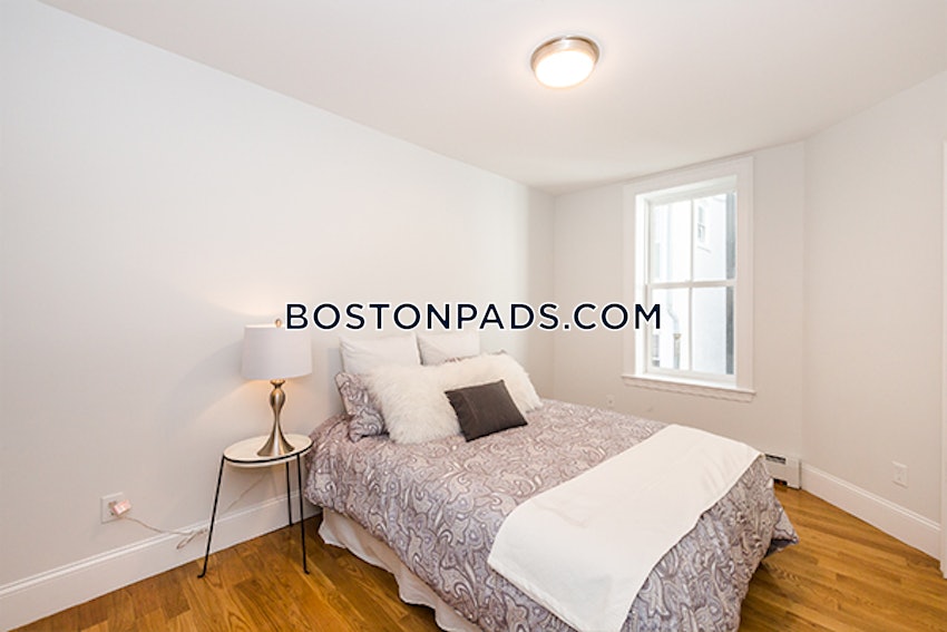 CAMBRIDGE - PORTER SQUARE - 3 Beds, 2 Baths - Image 9