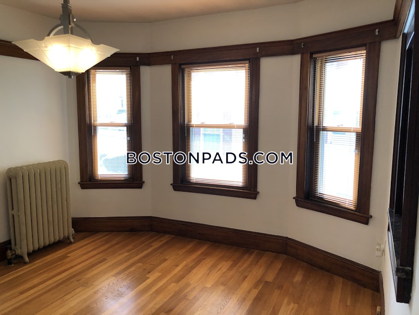 BOSTON - WEST ROXBURY - 2 Beds, 1 Bath - Image 12