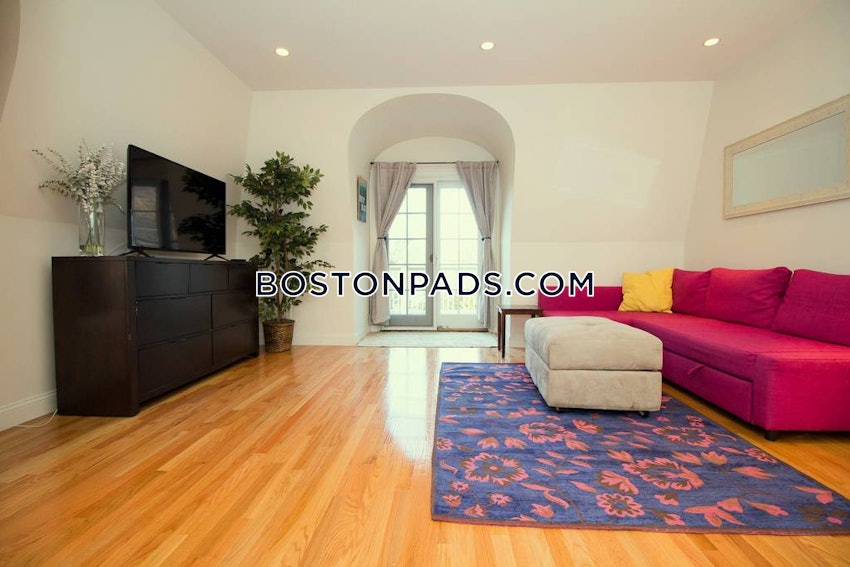 BROOKLINE- COOLIDGE CORNER - 2 Beds, 2 Baths - Image 3