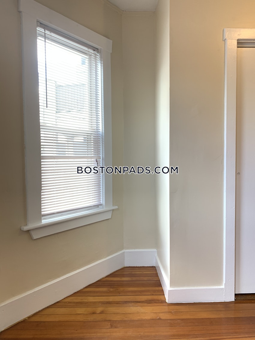 BOSTON - DORCHESTER - ASHMONT - 3 Beds, 1 Bath - Image 18