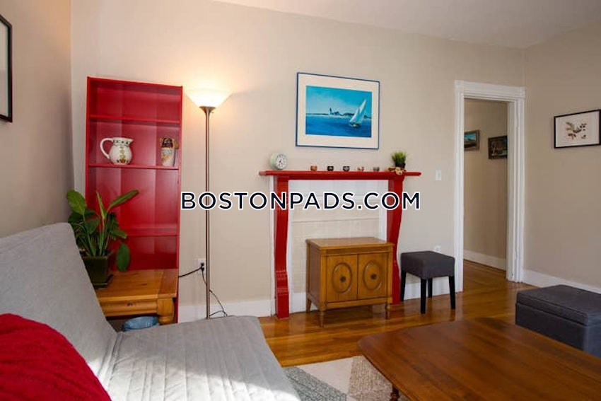 BOSTON - MISSION HILL - 3 Beds, 2 Baths - Image 12