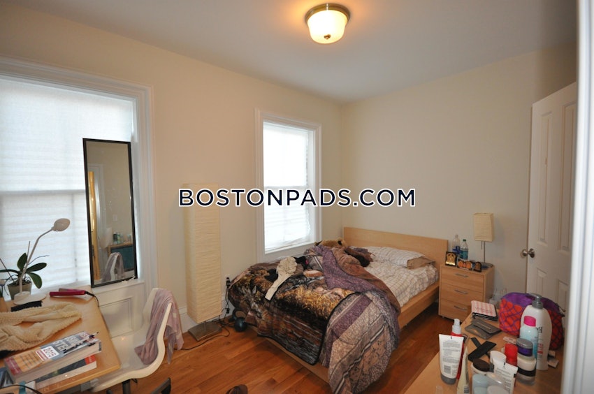 BOSTON - SOUTH END - 3 Beds, 1 Bath - Image 5