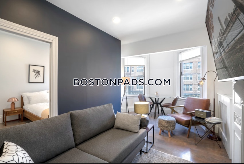 BOSTON - BACK BAY - 1 Bed, 1 Bath - Image 1