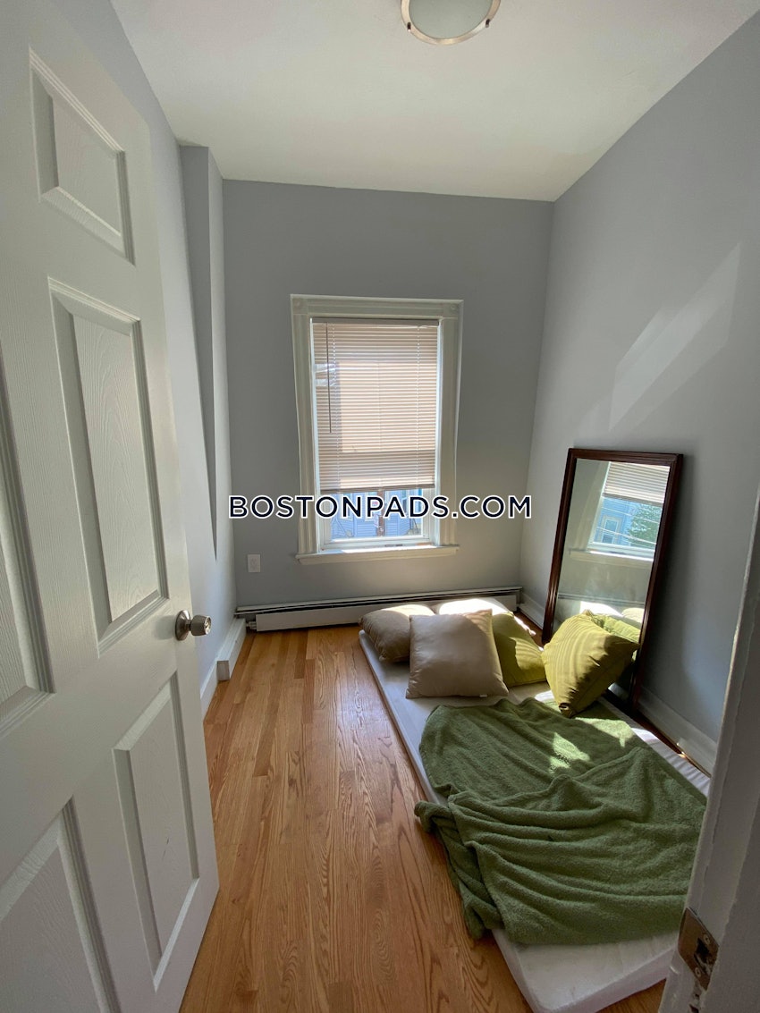 BOSTON - ALLSTON - 2 Beds, 1 Bath - Image 7