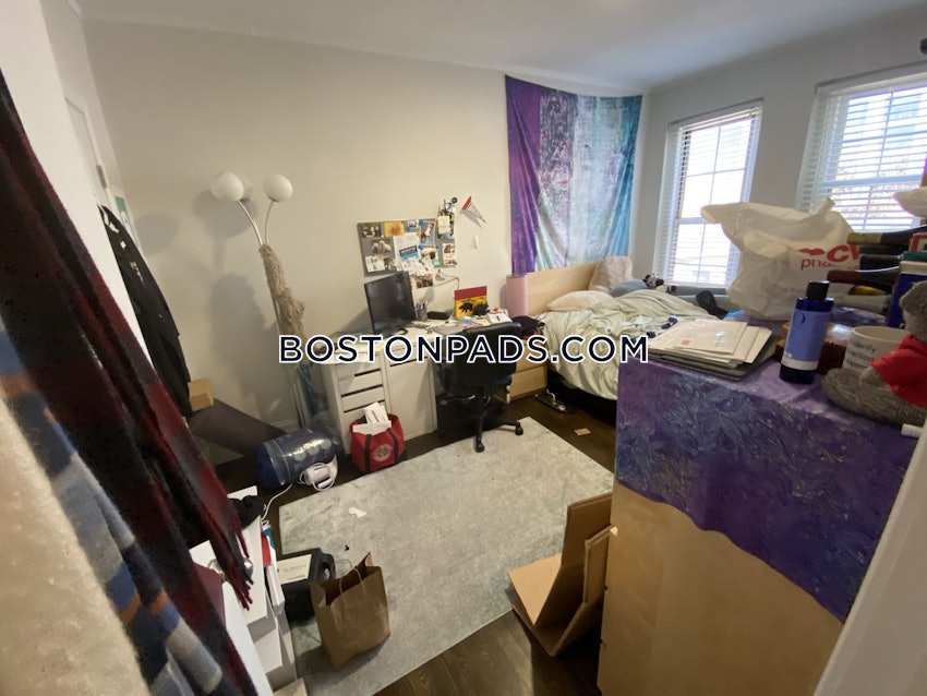 BOSTON - BACK BAY - 2 Beds, 1 Bath - Image 10