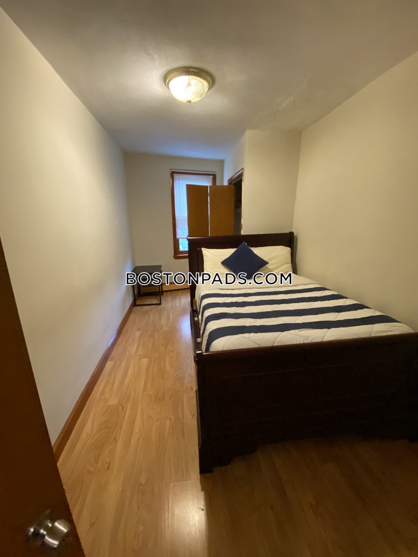 CAMBRIDGE - INMAN SQUARE - 2 Beds, 1 Bath - Image 14