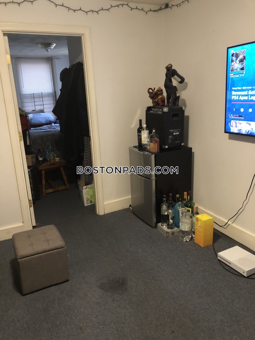 BOSTON - BEACON HILL - 2 Beds, 1 Bath - Image 19