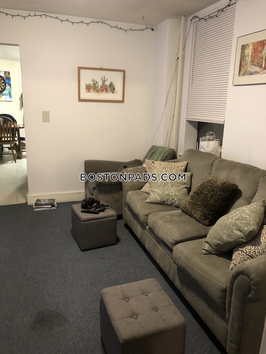 BOSTON - BEACON HILL - 2 Beds, 1 Bath - Image 18