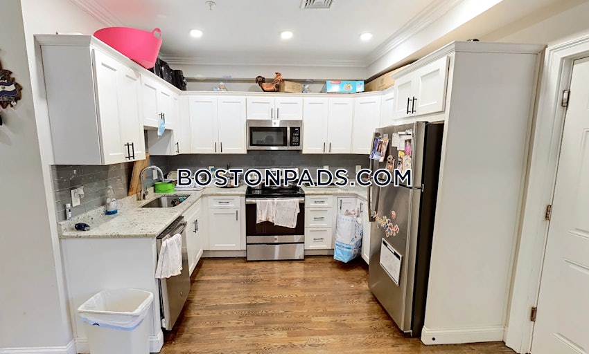 BOSTON - EAST BOSTON - EAGLE HILL - 3 Beds, 1 Bath - Image 1