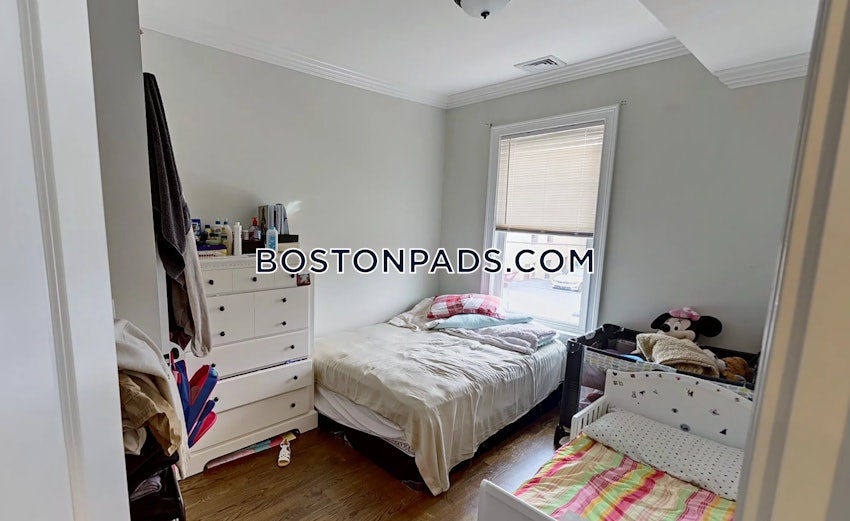 BOSTON - EAST BOSTON - EAGLE HILL - 3 Beds, 1 Bath - Image 4