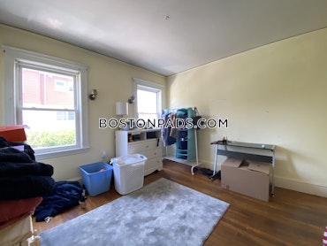 Boston - 3 Beds, 1 Baths