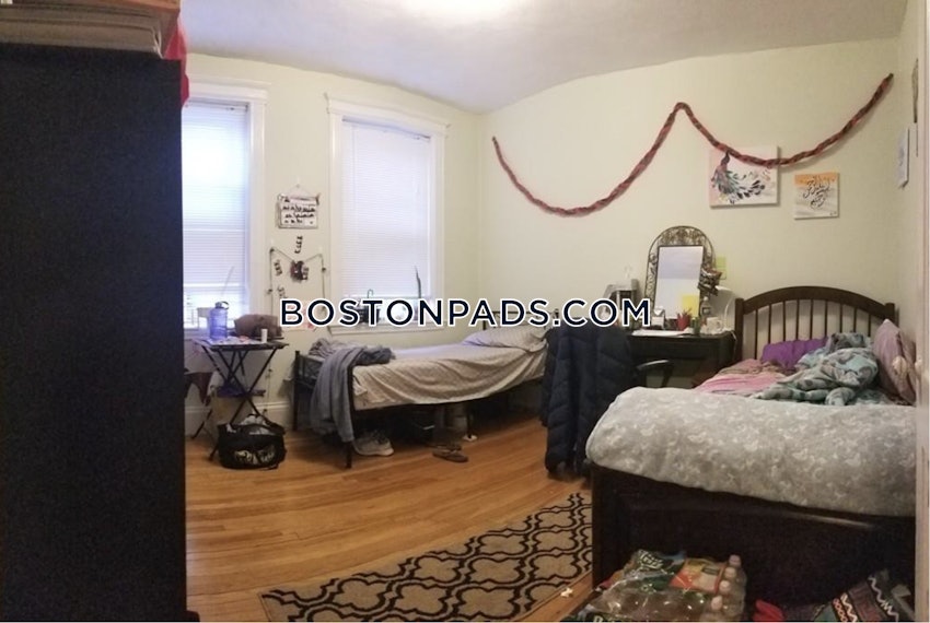 BOSTON - ALLSTON - 2 Beds, 1 Bath - Image 4