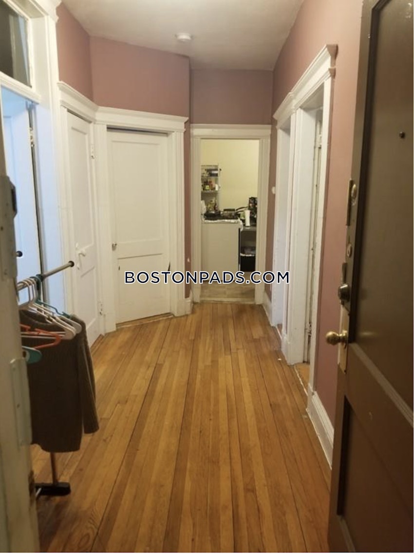 BOSTON - ALLSTON - 2 Beds, 1 Bath - Image 6