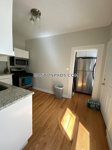 Boston - 2 Beds, 1 Baths