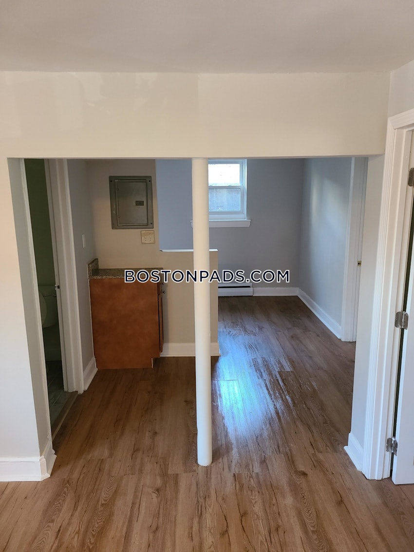 BOSTON - BRIGHTON - CLEVELAND CIRCLE - 3 Beds, 1 Bath - Image 4