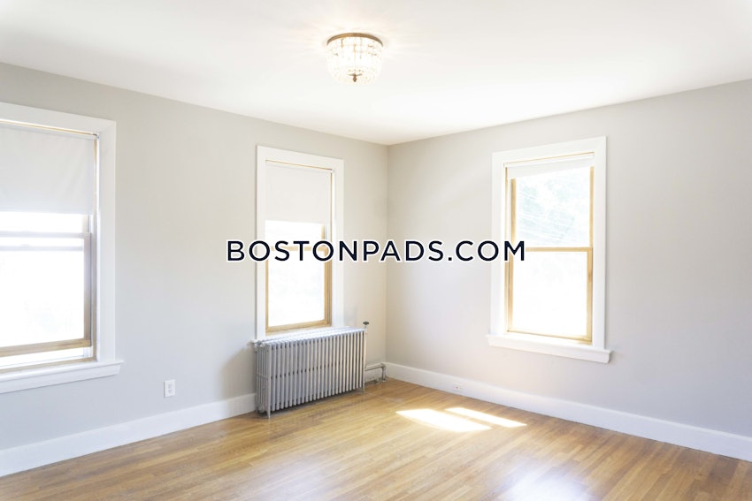 BOSTON - BRIGHTON - OAK SQUARE - 2 Beds, 1 Bath - Image 3