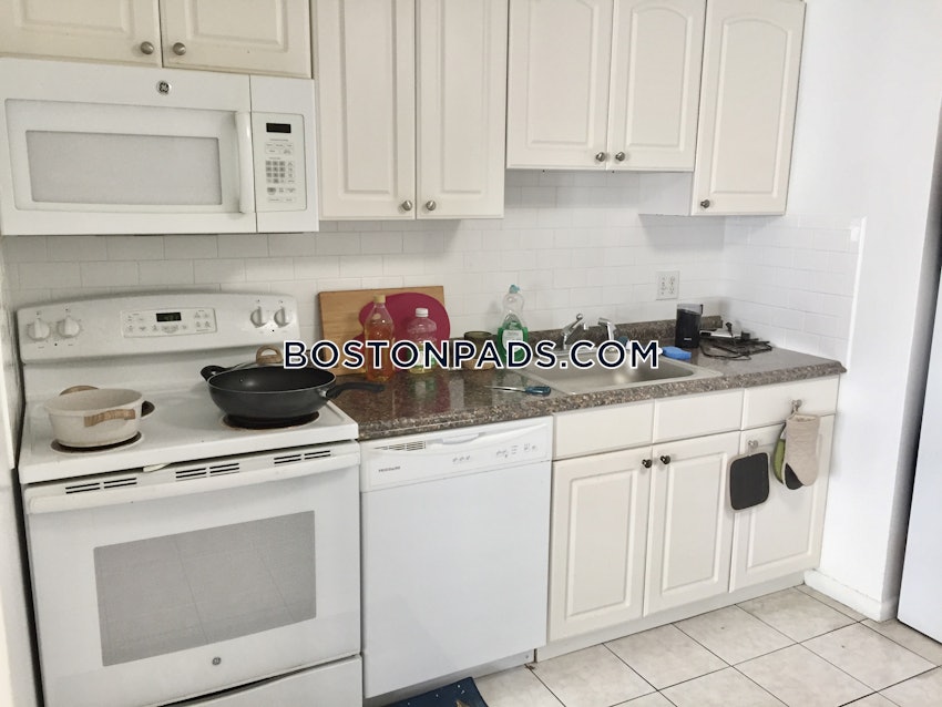 BOSTON - LOWER ALLSTON - 2 Beds, 1 Bath - Image 1