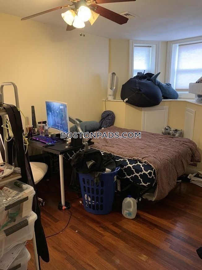 Boston - $7,200+ /mo