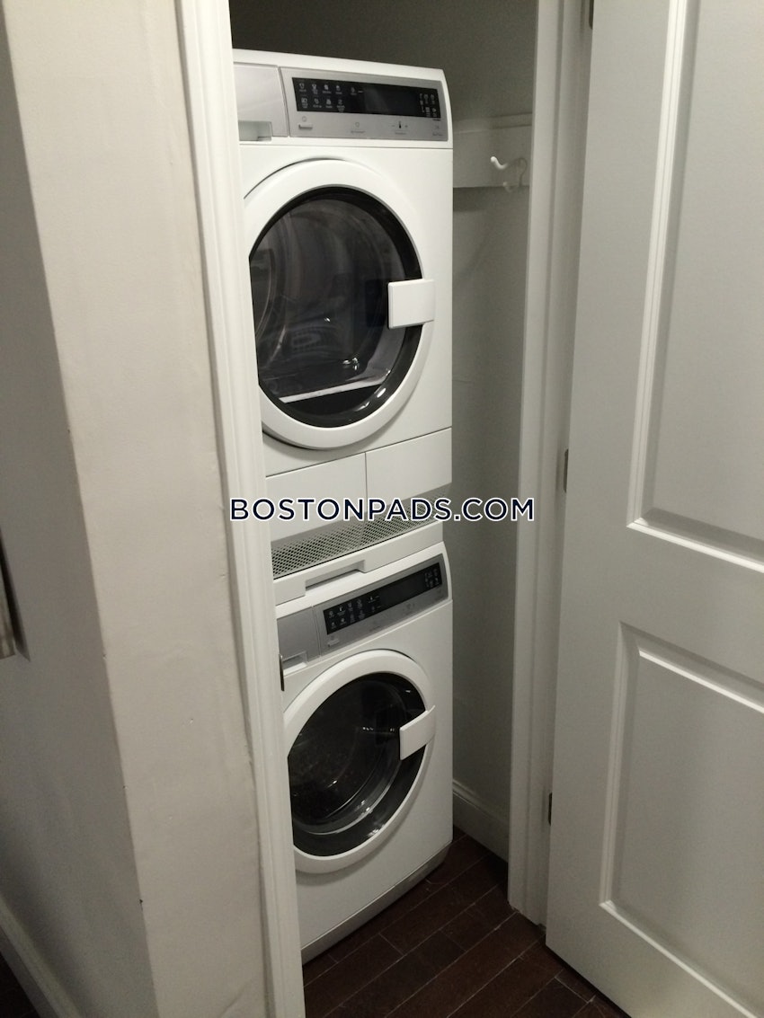 BOSTON - BACK BAY - 2 Beds, 1 Bath - Image 6