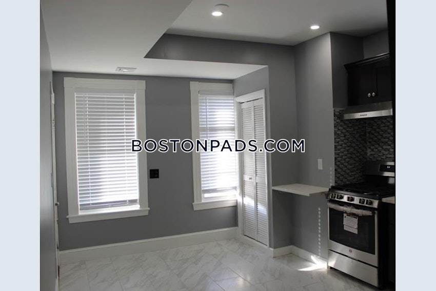 BOSTON - EAST BOSTON - CONSTITUTION BEACH - 4 Beds, 1 Bath - Image 1