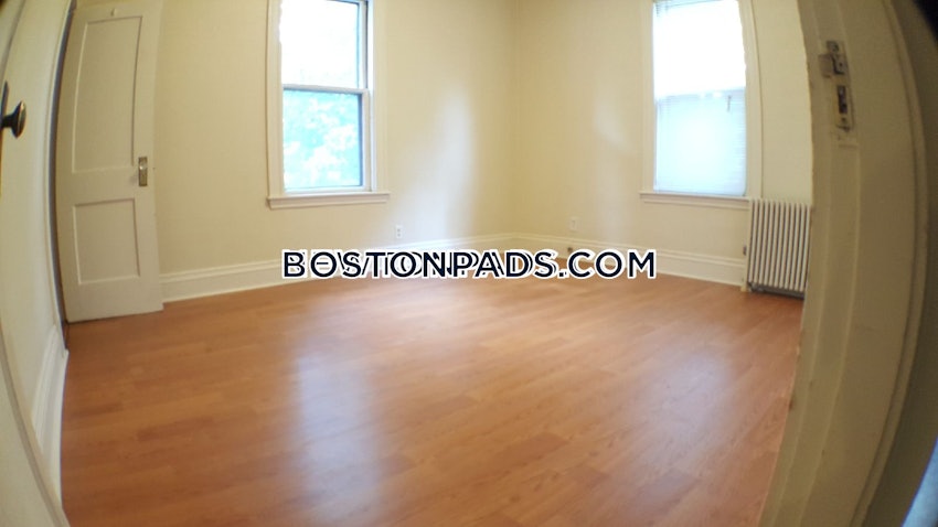 NEWTON - NEWTONVILLE - 3 Beds, 1 Bath - Image 26