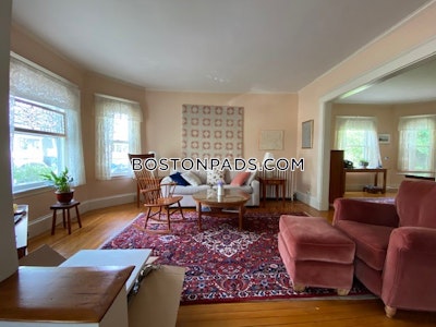 Somerville 5 Bed 2.5 Bath SOMERVILLE  Tufts - $7,125