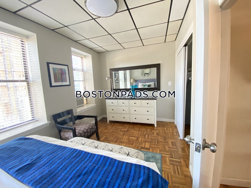 BOSTON - WEST END - 1 Bed, 1 Bath - Image 8