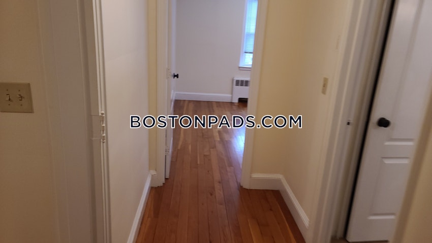 WATERTOWN - 1 Bed, 1 Bath - Image 37