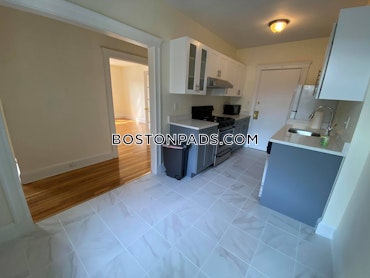 Boston - 1 Beds, 1 Baths