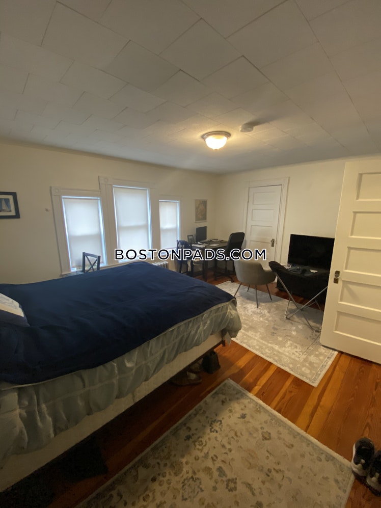 Warner St., Somerville