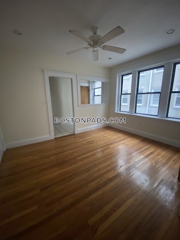 Boston - 2 Beds, 1 Baths