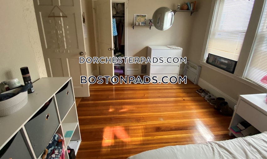 BOSTON - DORCHESTER - SAVIN HILL - 3 Beds, 2 Baths - Image 3