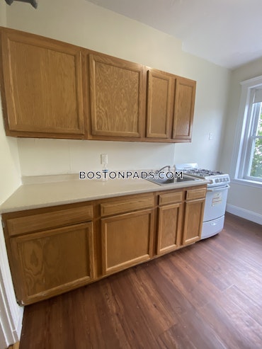 Boston - 1 Beds, 1 Baths