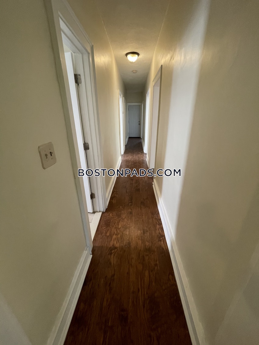 BOSTON - DORCHESTER - FOUR CORNERS - 4 Beds, 1 Bath - Image 10