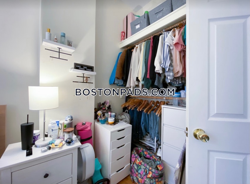 BOSTON - BEACON HILL - 3 Beds, 2 Baths - Image 5