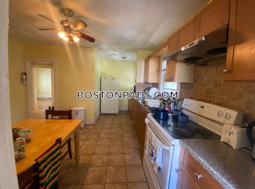 Boston - 3 Beds, 2 Baths