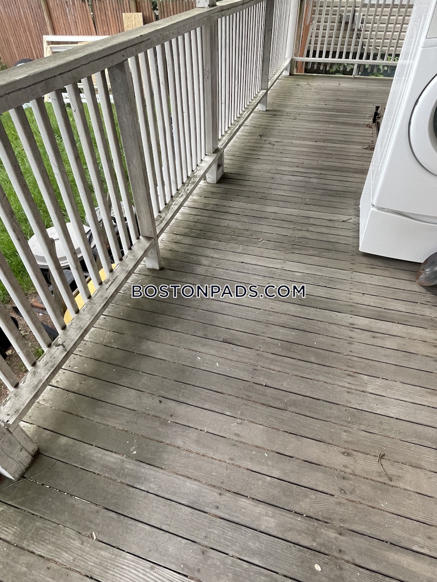 BOSTON - DORCHESTER - SAVIN HILL - 4 Beds, 1 Bath - Image 12