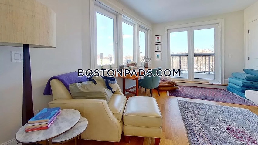 CAMBRIDGE - INMAN SQUARE - 3 Beds, 3 Baths - Image 1