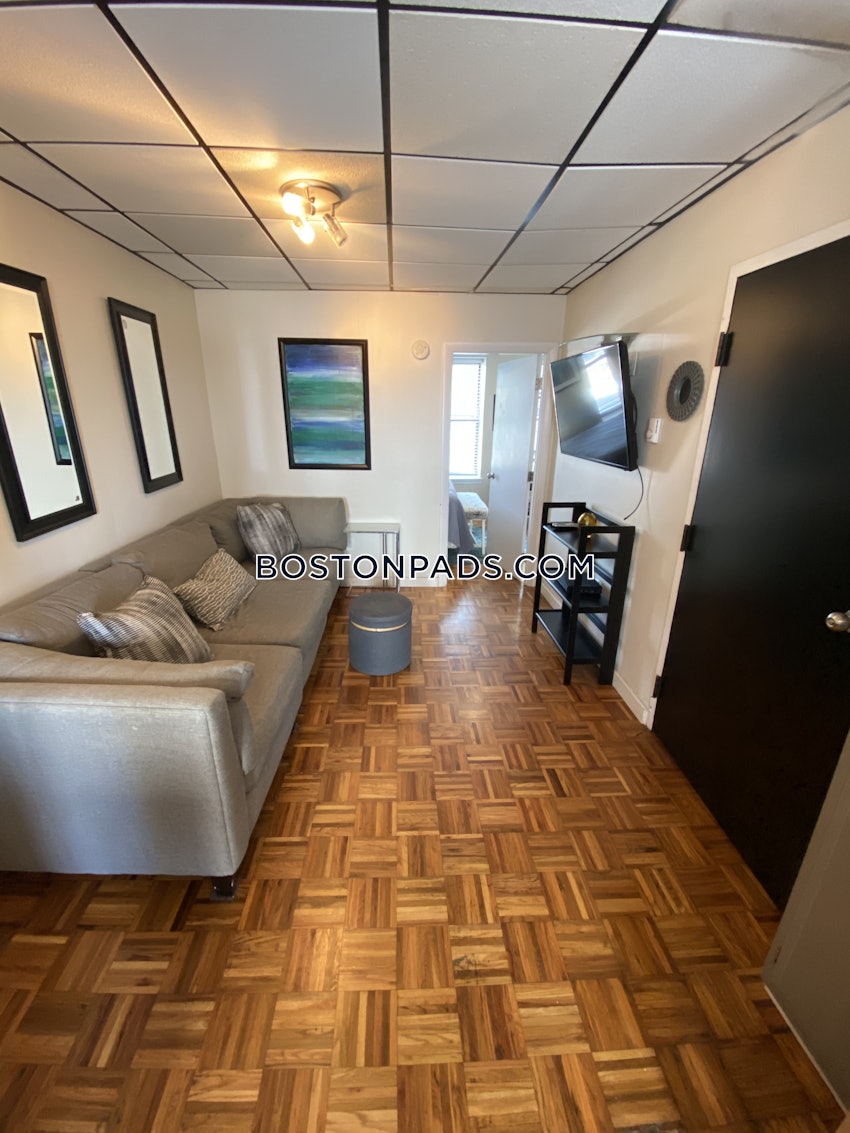 BOSTON - WEST END - 1 Bed, 1 Bath - Image 8