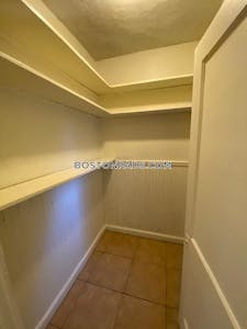 Cambridge 3 Bed 1 Bath CAMBRIDGE- EAST CAMBRIDGE $3,200  East Cambridge - $3,200 No Fee
