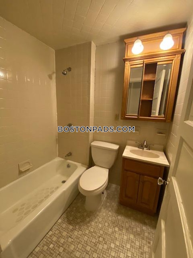 Cambridge - $3,200+ /mo