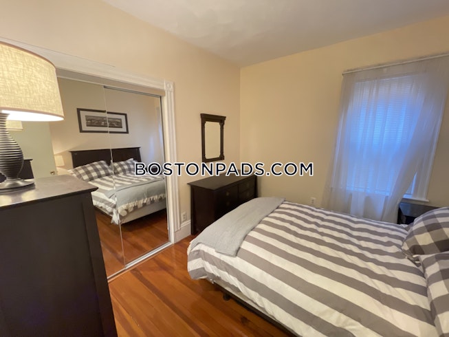 Boston - $3,300+ /mo