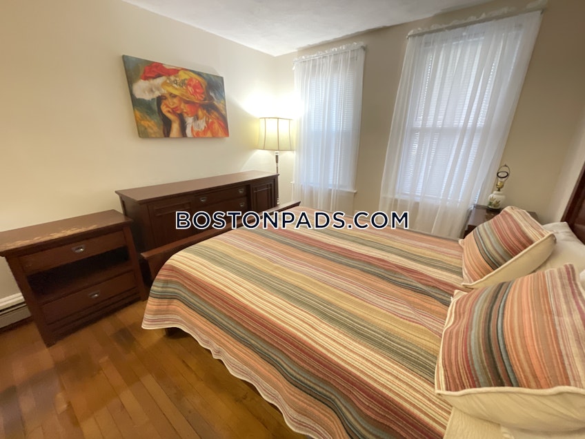 Boston - $3,300+ /month