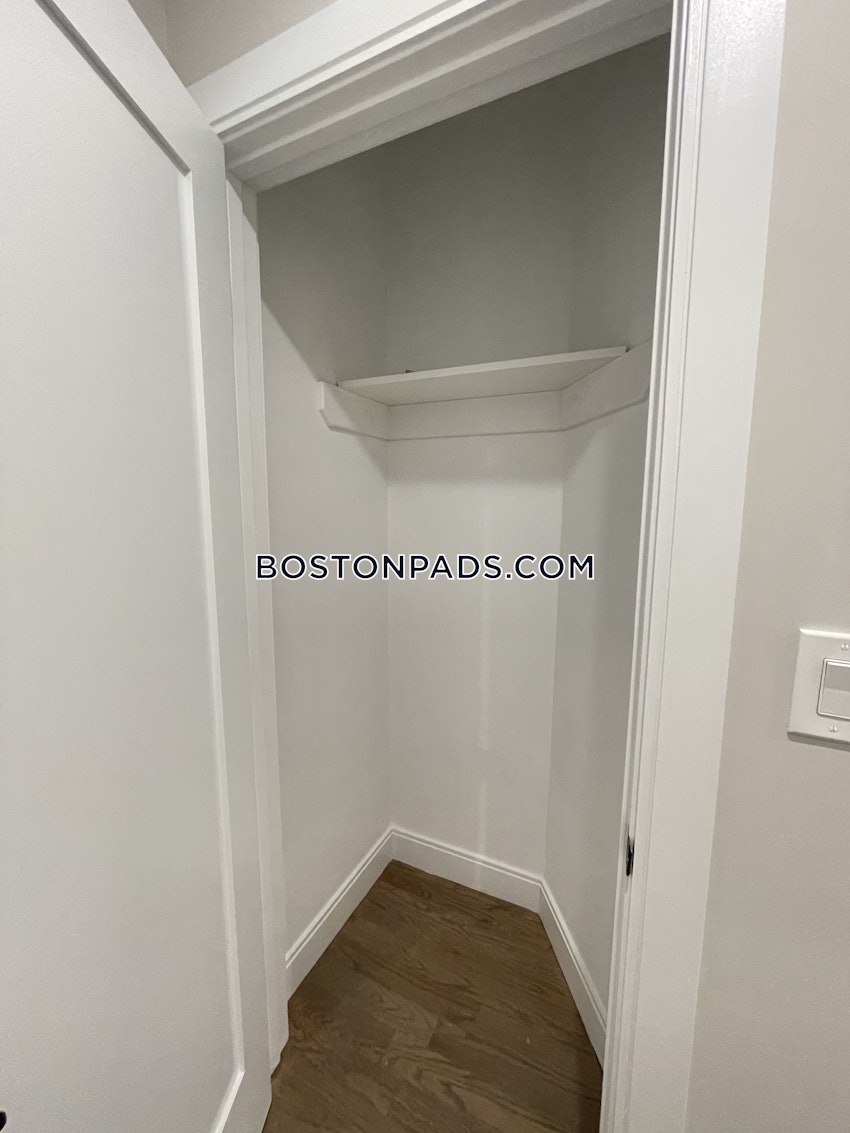 BOSTON - EAST BOSTON - JEFFRIES POINT - 3 Beds, 2 Baths - Image 4