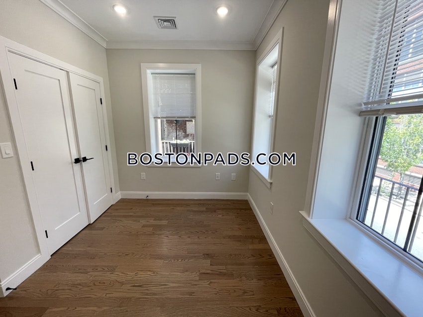 BOSTON - EAST BOSTON - JEFFRIES POINT - 4 Beds, 2 Baths - Image 5