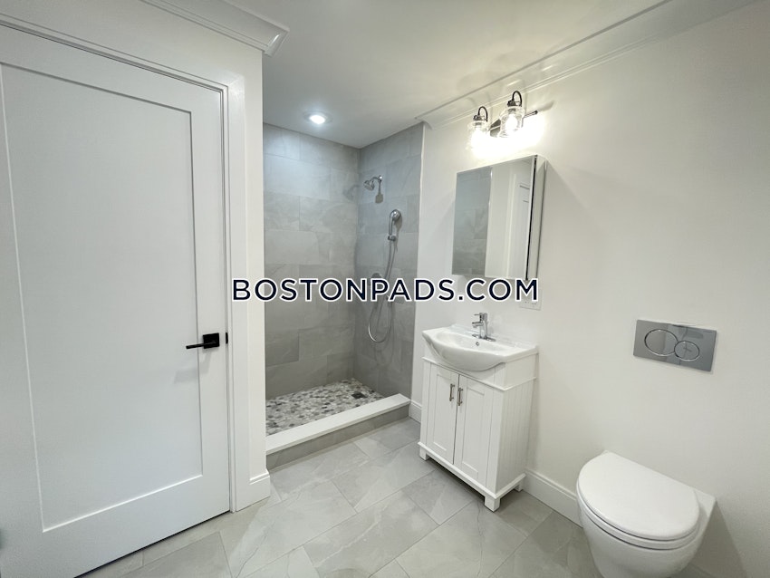 BOSTON - EAST BOSTON - JEFFRIES POINT - 4 Beds, 2 Baths - Image 17